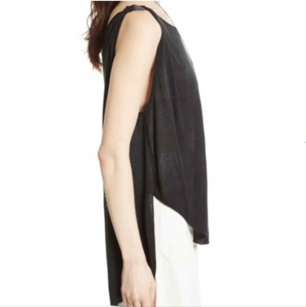 Free People Black Tee Size Medium